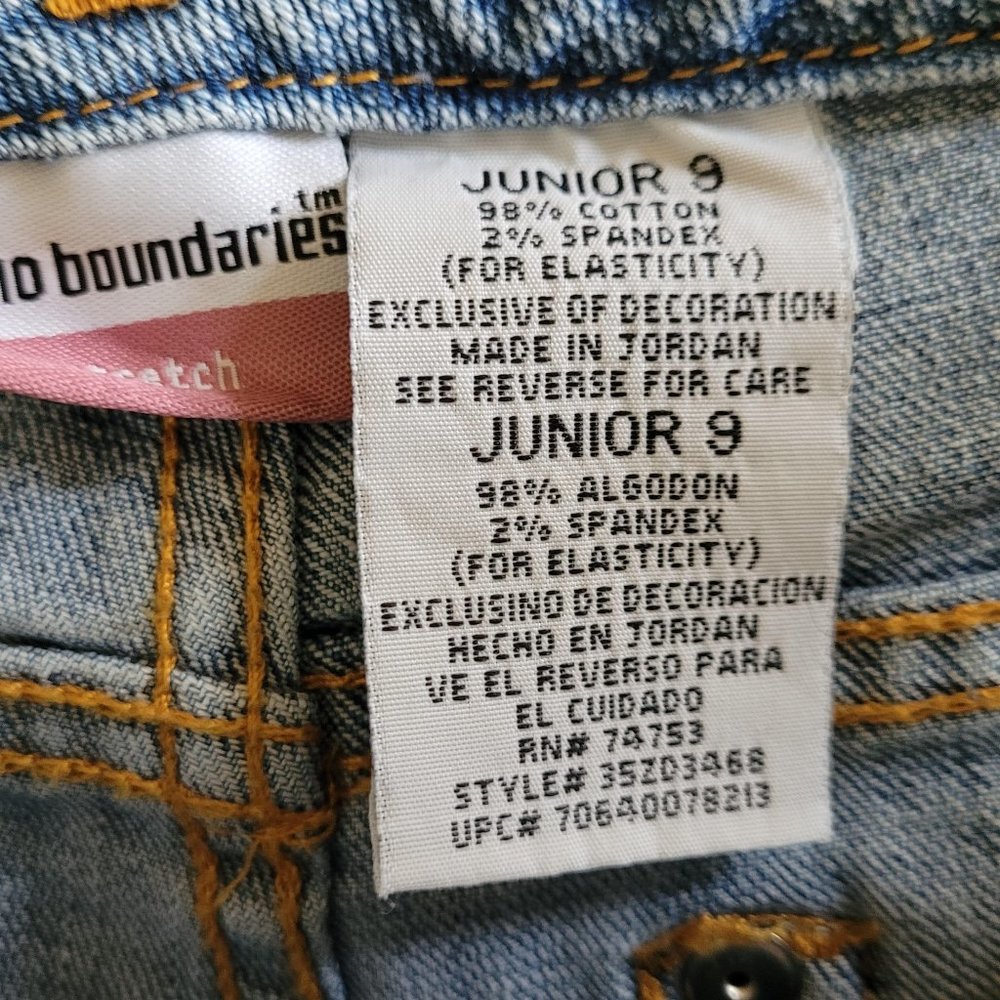 No Boundaries Stretch Light Wash Juniors Size 9 - Picture 8 of 11